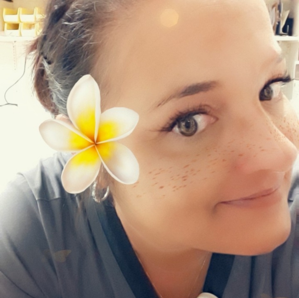 Meet your Posher, Christina